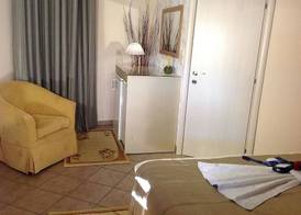Chrissa Camping Rooms & Bungalows 4