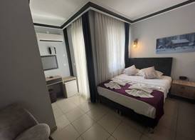Hotel Lunay 5