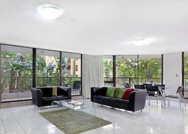 Genesis Apartments by Gold Coast Premium 4