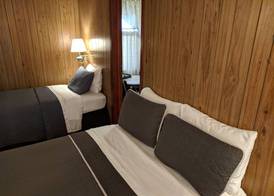 Lakeview Motel 3