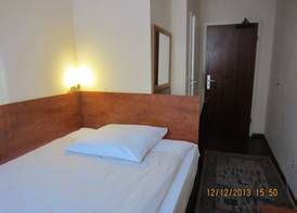 Altstadt Hotel Rheinblick 4