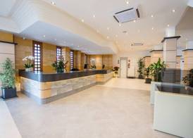 HL Suite Nardos - Only Adults 2