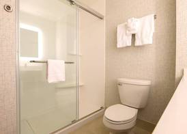Holiday Inn Express & Suites MONROE by IHG 5