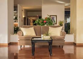 Hotel Sina Astor 2