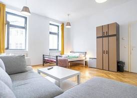 Cozy Room Near U6 Dresdner Subway Line 3