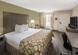 Baymont by Wyndham Cleveland 4