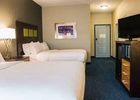Holiday Inn Express & Suites JACKSON by IHG 4