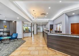 Quality Inn & Suites Winnipeg - Pembina Highway 2