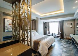 Zuri Hotel 5