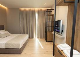 South Inn Hotel 3