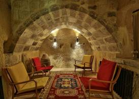 Acropolis Cave Suite 2