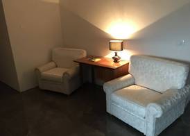 Deluxe TIVOLI Suites 2