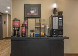 Best Western Plus Vintage Valley Inn 5