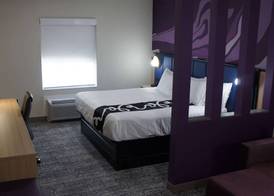 La Quinta Inn & Suites by Wyndham Memphis East 5