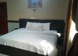 Brighton Hotel and Suites 5