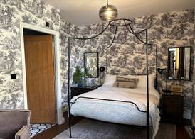 Manor House Lindley 5