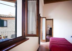 Casa Oliva borgo del Benessere delle Marche 4