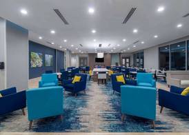 La Quinta Inn & Suites by Wyndham Tifton 5