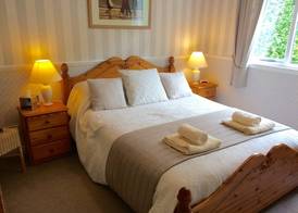 Coire Glas Guest House 4