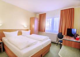 REGIOHOTEL Halle Leipzig Airport 5