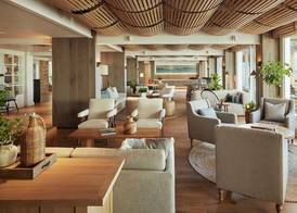 Newport Harbor Island Resort 4
