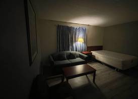 Uptown Motel 2