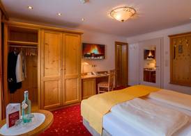 Hotel-Garni Jakober - B&B und Appartements 4
