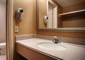 Best Western Valencia Inn 2