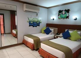 The Golden Pine Hotel 5