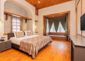 Dumos Suite Hotel 3