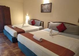 Sea Breeze Beach, Calangute, Goa 4