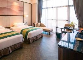 Forest City Golf Hotel 5