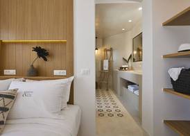 White and Co. La Torre Suites 5