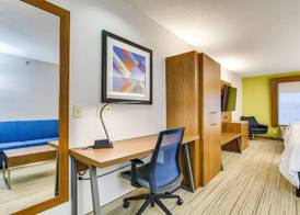 Holiday Inn Express VINCENNES by IHG 5