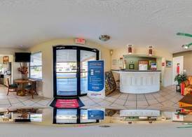 Econo Lodge Crystal River 2