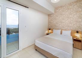 Emi Seaside 5