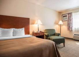 Quality Inn New Columbia-Lewisburg 5