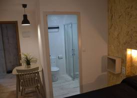 Apartamentos Gorbea Suites 3