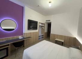 Hotel Holidays 3