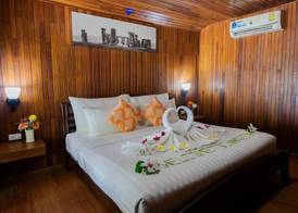 Chareena Beachside 5