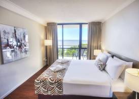 Cairns Plaza Hotel 4