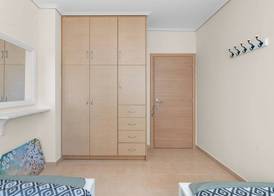 Nikiana Beach Modern Apartment 4
