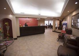Hotel El Camino Inn & Suites 2