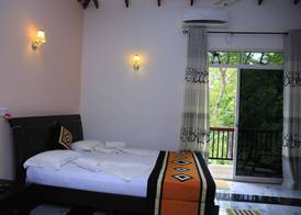 Hotel River Front 4