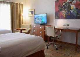 Holiday Inn SUITES KUWAIT SALMIYA by IHG 3