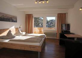 Hotel Pension Tyrol 5