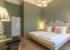 Hotel Monopol - Central Station 5