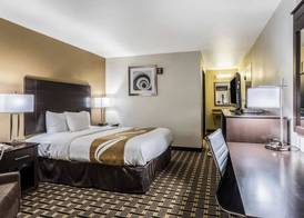 Quality Inn Tupelo Central 5