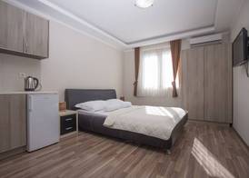 Helena Apartments 5