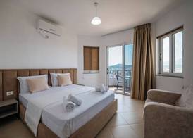 Sunshine Hotel 3